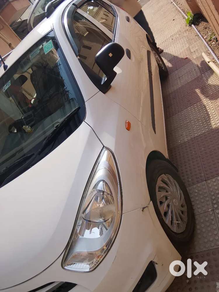 Hyundai I10 2015 Petrol Well Maintained ,good Condition Fresh .