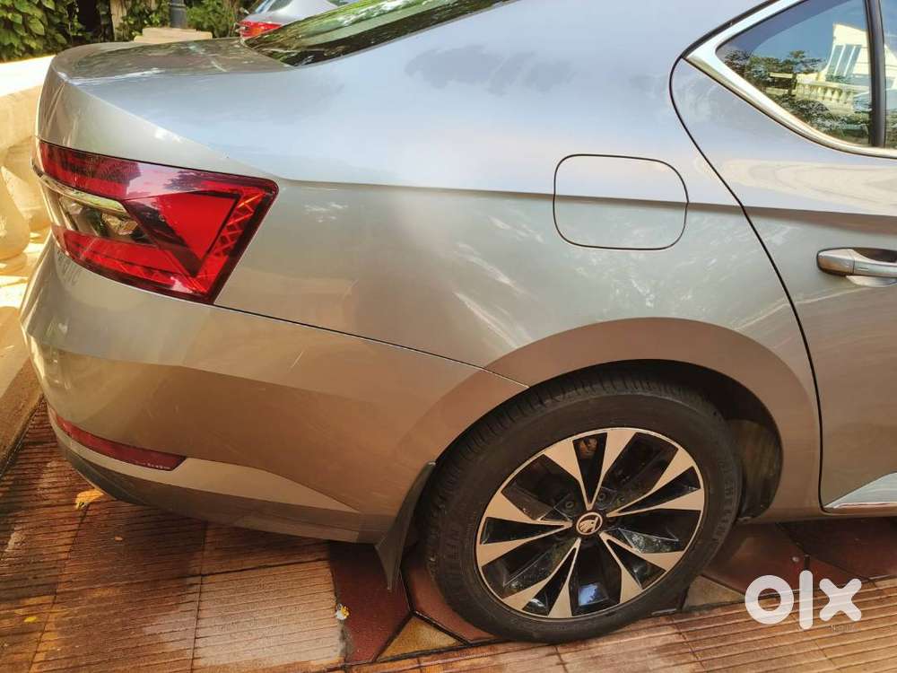 Well Maintained Top Of The Line Skoda Superb Lnk For Sale