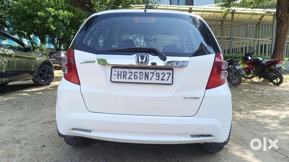 Honda Jazz 2011 S / Valid Upto 2011 November.