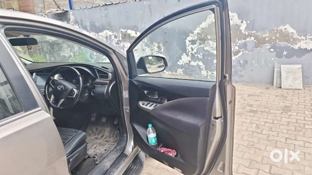Toyota Innova Crysta Vx Mt 2018