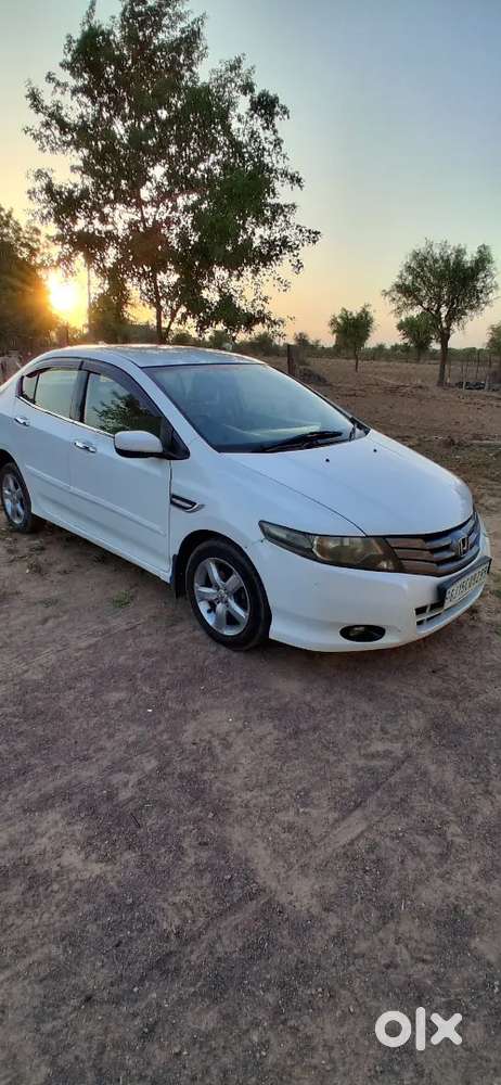 Petrol & Cng Family Use Car Child Ac Android Music Play 98a98b78c27d47