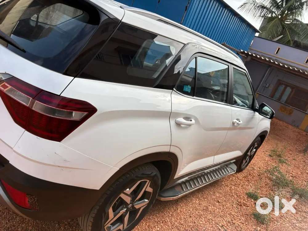 Hyundai Alcazar Prestige 2023