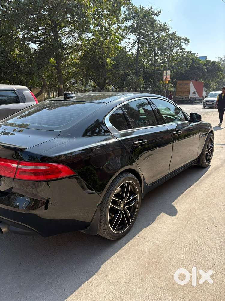 Luxurious Jaguar Xe  2018  Petrol 68800 Wsr