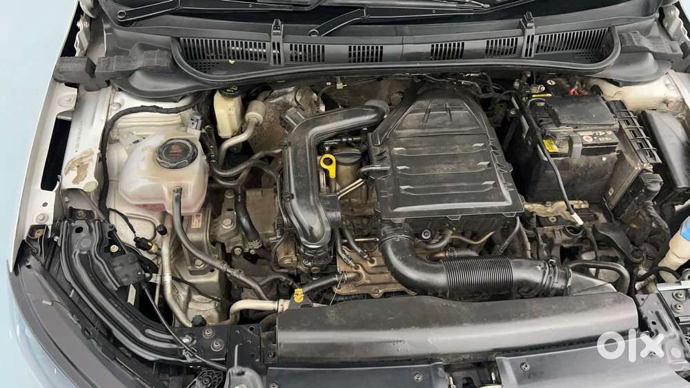 Skoda Slavia Style 1.0l Tsi Mt, 2022, Petrol