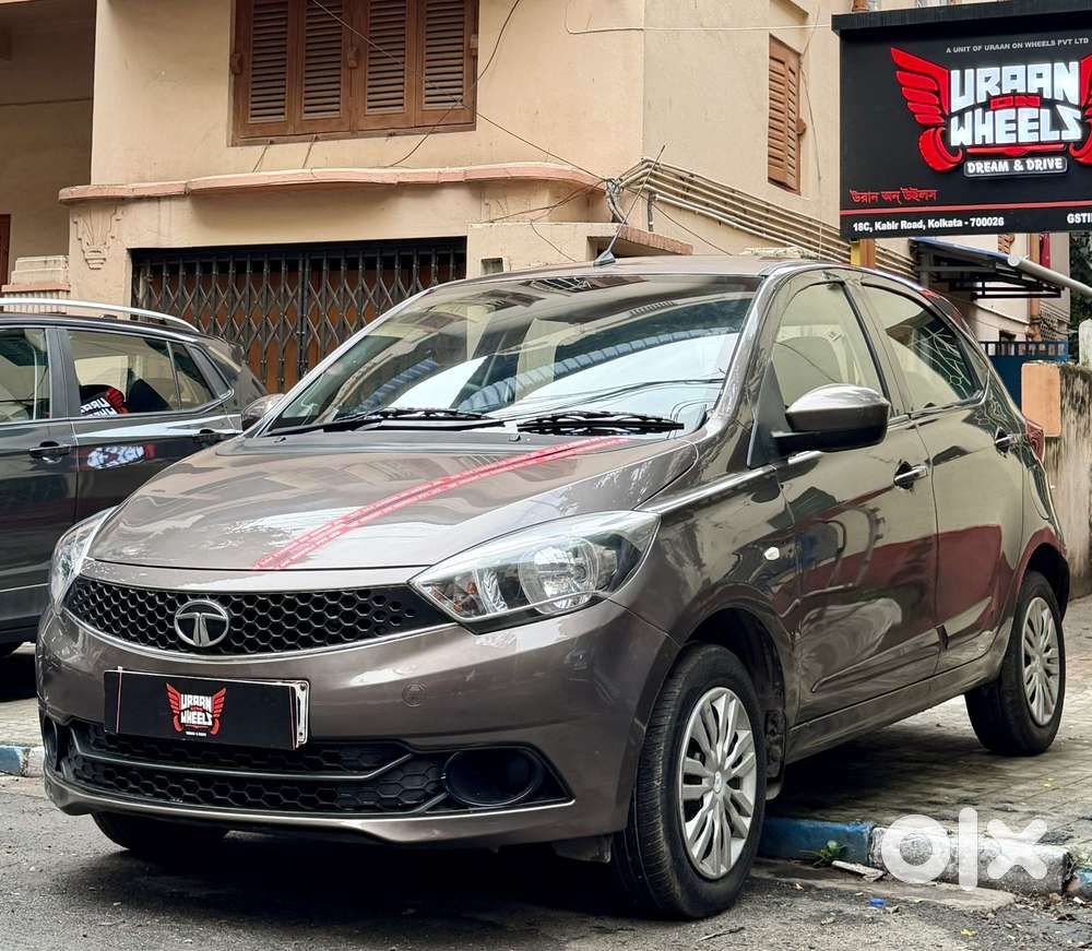 Tata Tiago 1.2 Revotron Xt (o), 2017, Petrol