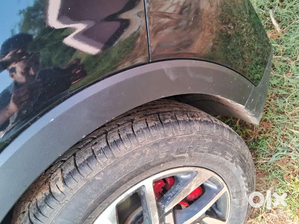 Mahindra Xuv300 2022 Car