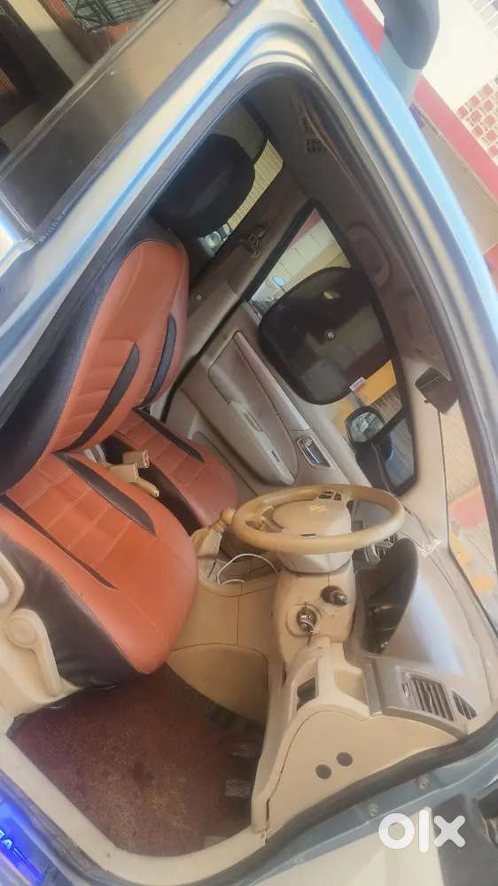 Maruti Suzuki Ertiga 2012