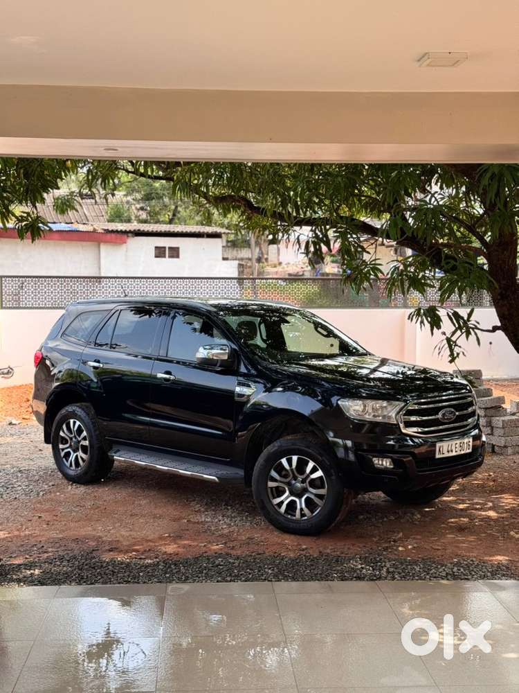 Ford Endeavour 3.2 Titanium 2017