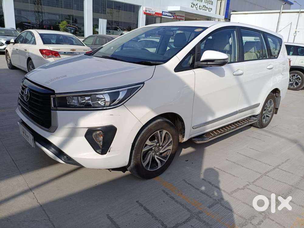 Toyota Innova Crysta 2.4 Gx Mt 8s, 2022, Diesel