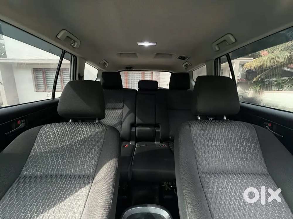 Toyota Innova Crysta 2019-20 Diesel 150000 Km Driven