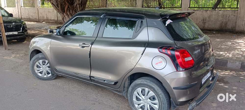 Maruti Suzuki Swift Vxi + Manual, 2023, Petrol