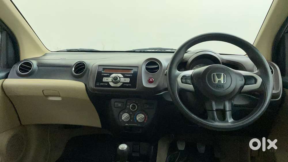 Honda Brio V Mt, 2013, Petrol