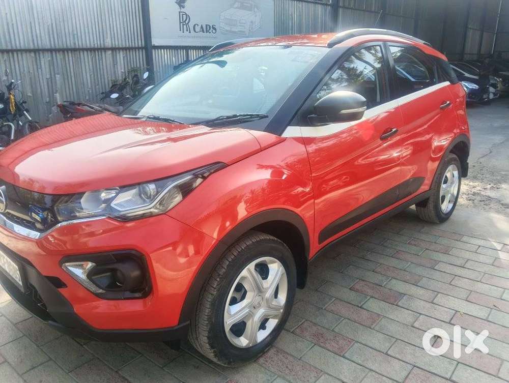 Tata Nexon Amt 1.5 Revotorq Xma, 2022, Petrol
