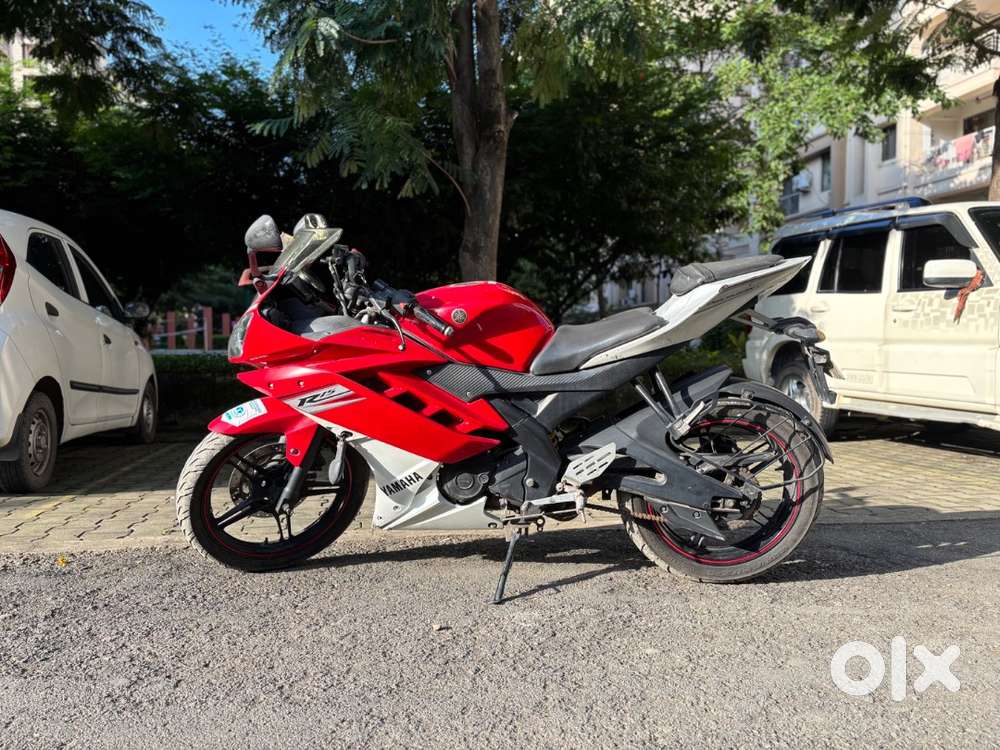 Motorcycles Yamaha R15 Red White R15 Bike Price Yamaha R15 V3