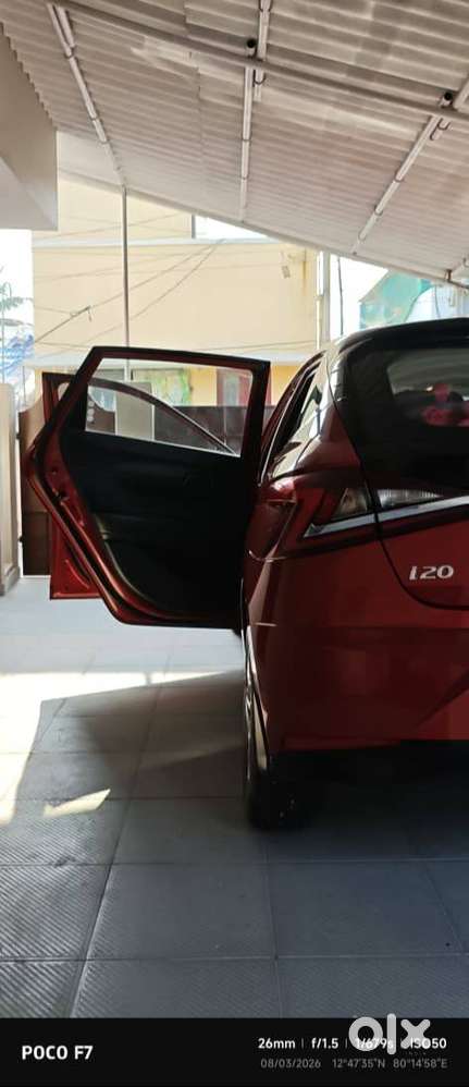 I20 Sportz In Very Light Used Condition And Proper Service History