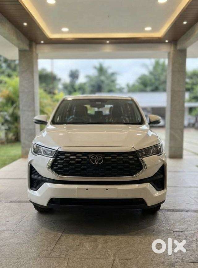 Toyota Innova Hycross 2.0 Zx (o) Hybrid 7 Str, 2024, Cng & Hybrids