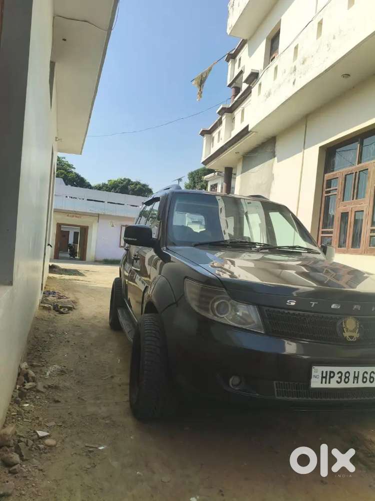 Tata Safari Storme 2014 Diesel 124000 Km Driven