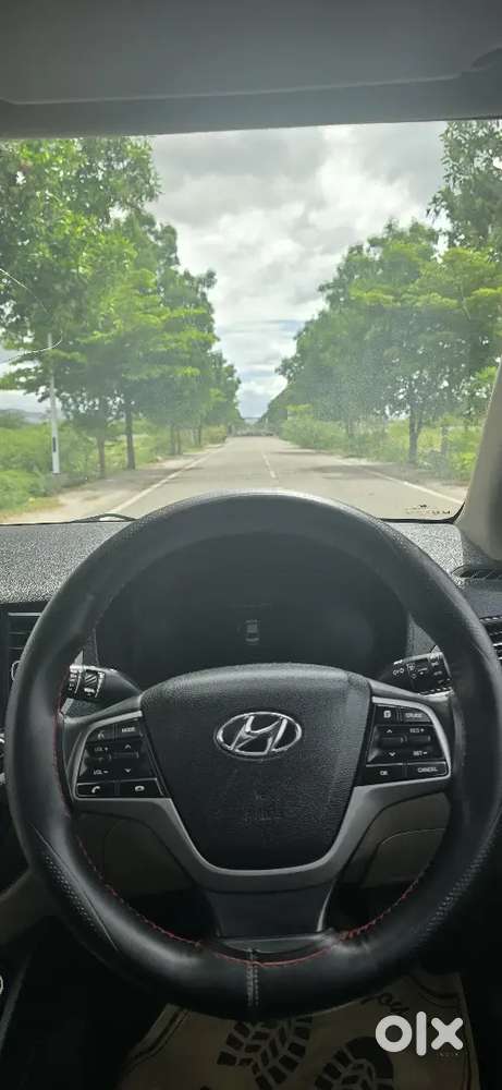 Hyundai Verna 2022 Petrol Well Maintained
