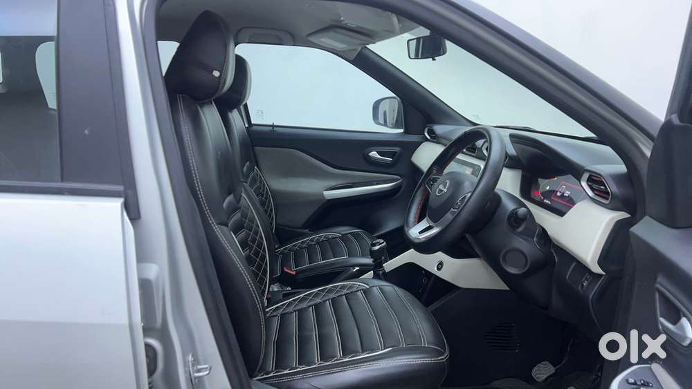 Nissan Magnite 1.0 Xv, 2022, Petrol