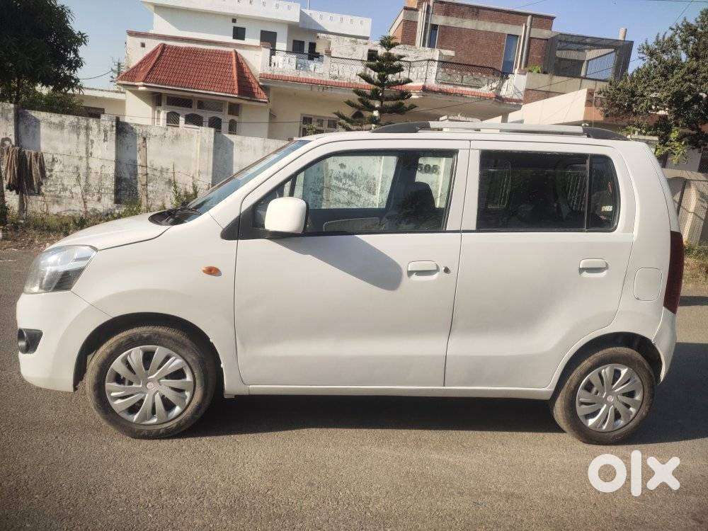 Maruti Suzuki Wagon R Vxi, 2013, Petrol