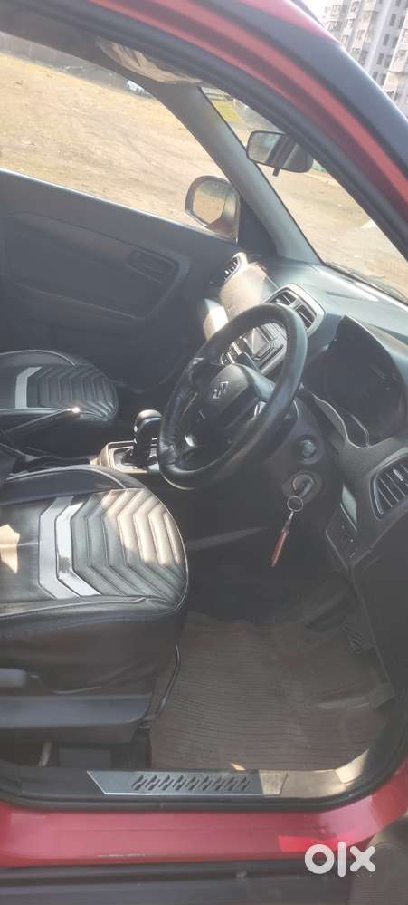 Maruti Suzuki Brezza Vxi At, 2019, Diesel