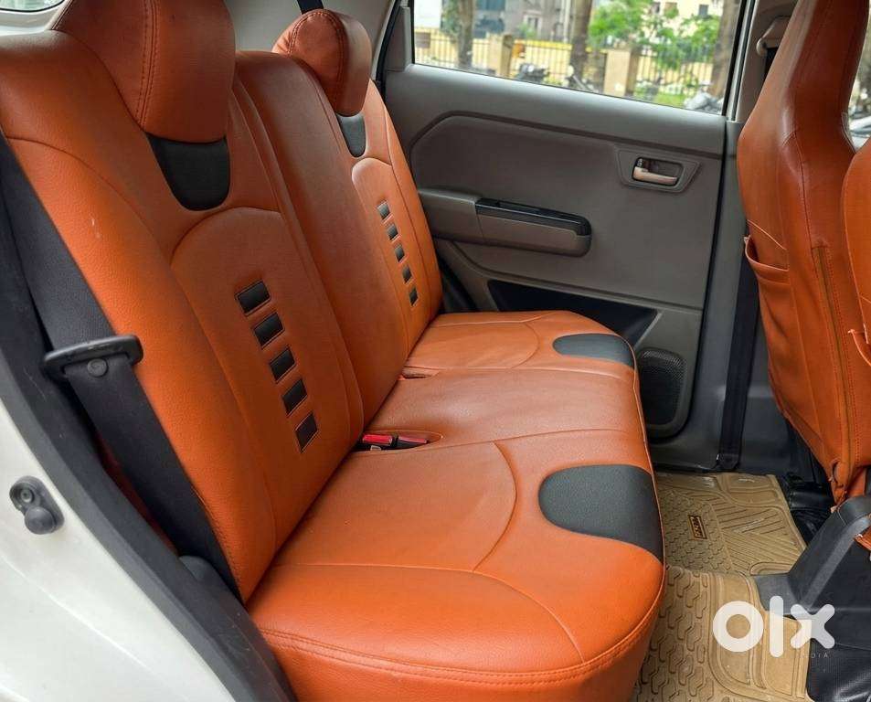 Maruti Suzuki Wagon R Vxi Amt Opt 1.2, 2019, Cng & Hybrids