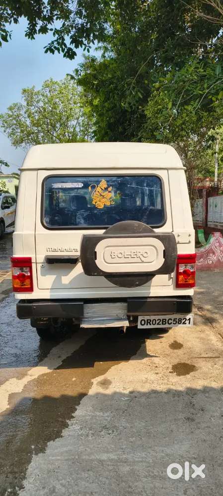 Mahindra Bolero Neo Plus 2010 Diesel 300000 Km Driven