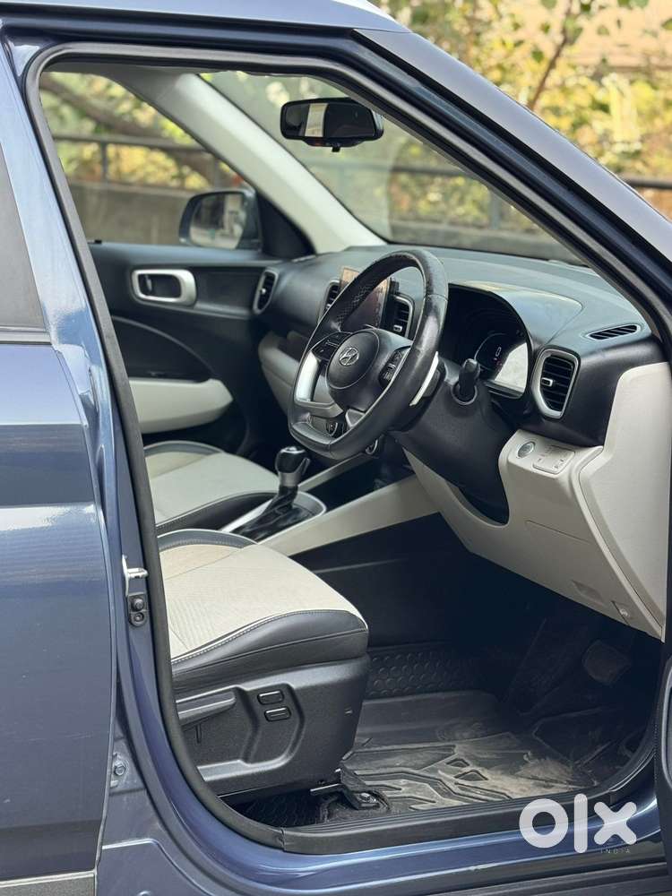 Hyundai Venue S Turbo Dct, 2023, Petrol