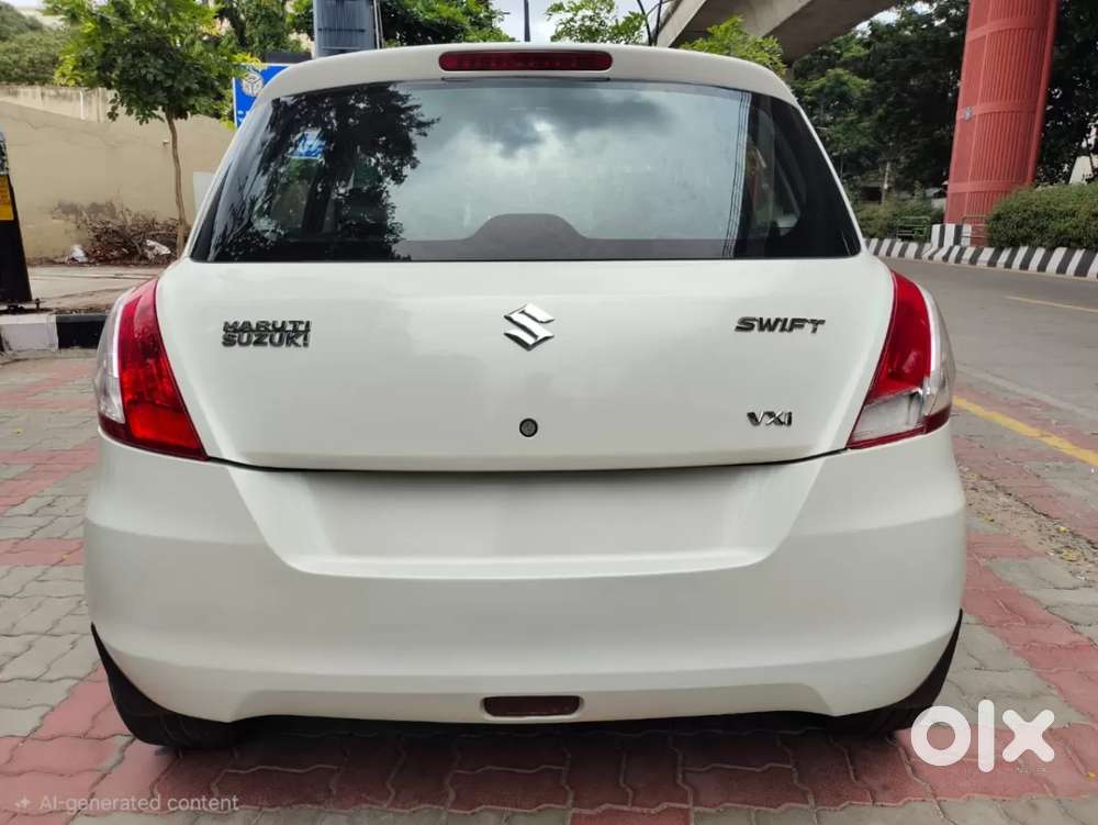 Maruti Suzuki Swift VXI, 2013, Petrol