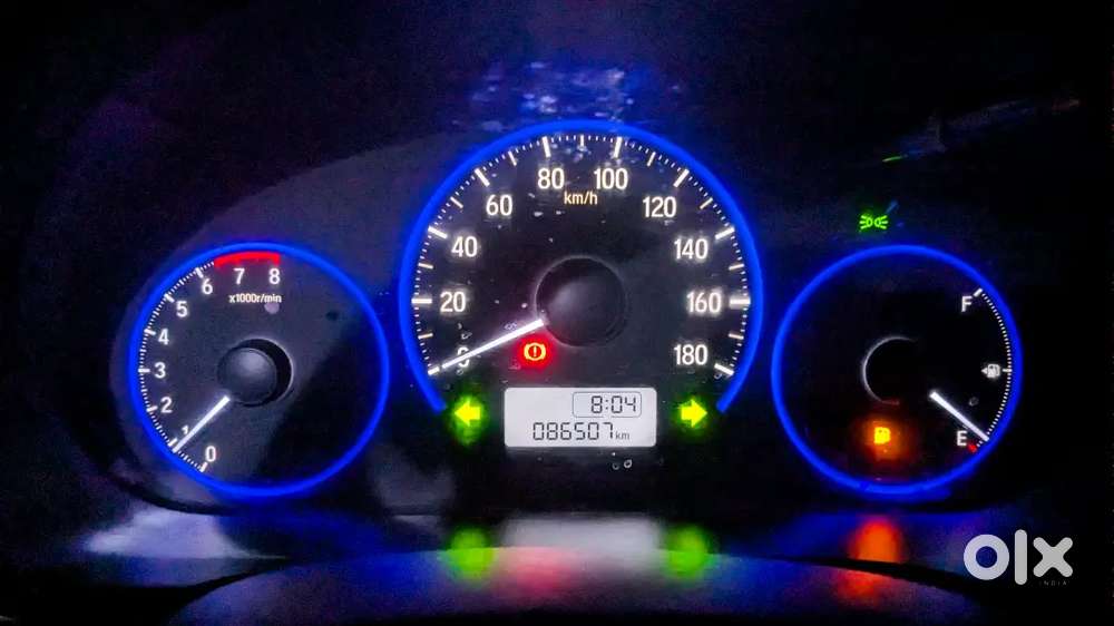 Honda Amaze 2017 S Mt @ ₹3.9l  86k Km  Petrol  Excellent Condition