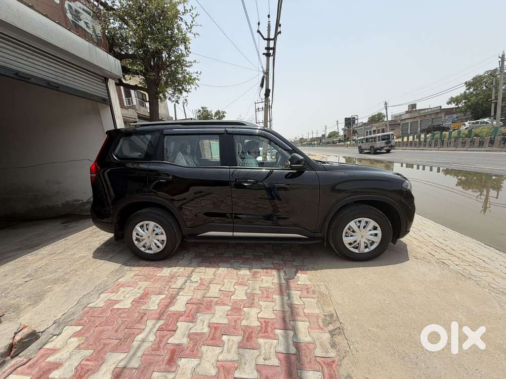 Mahindra Scorpio N Z2 Diesel Mt 7 Str, 2025, Diesel