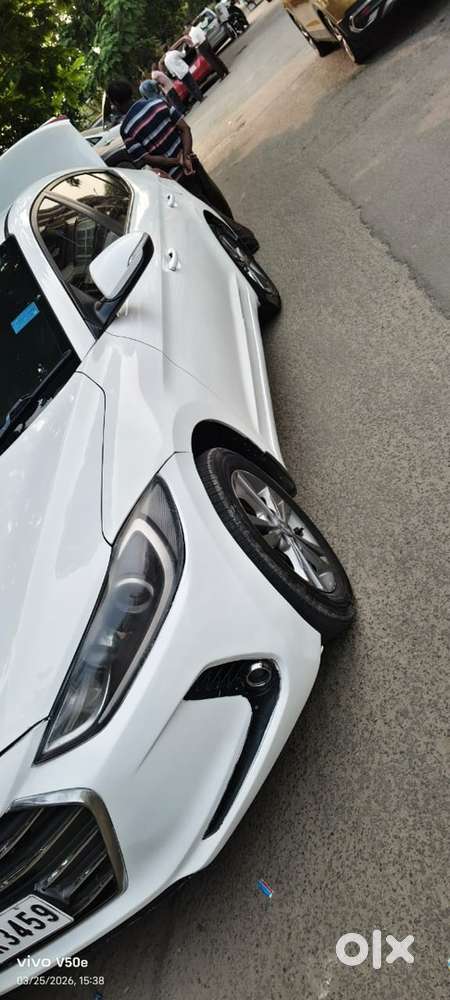 Hyundai Elantra Petrol 2016 Car