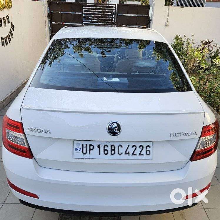 Skoda Octavia, 2015, Petrol