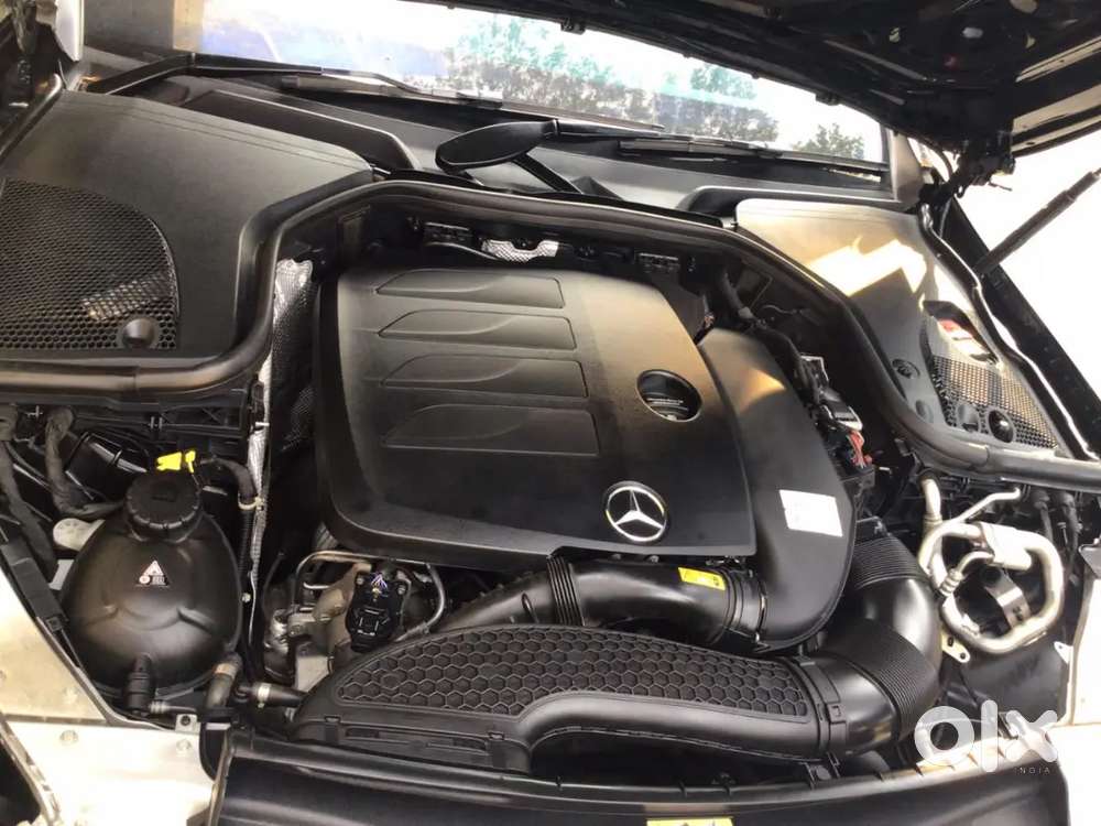Mercedes-benz E-class 2022 Petrol 17000 Km Driven