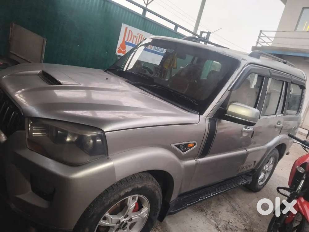 Mahindra Scorpio 2015 Classic Diesel Manual