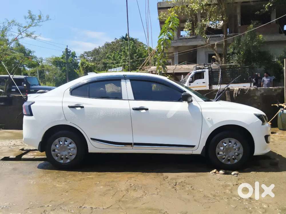 Maruti Suzuki Dzire 1.2 Vxi 2016