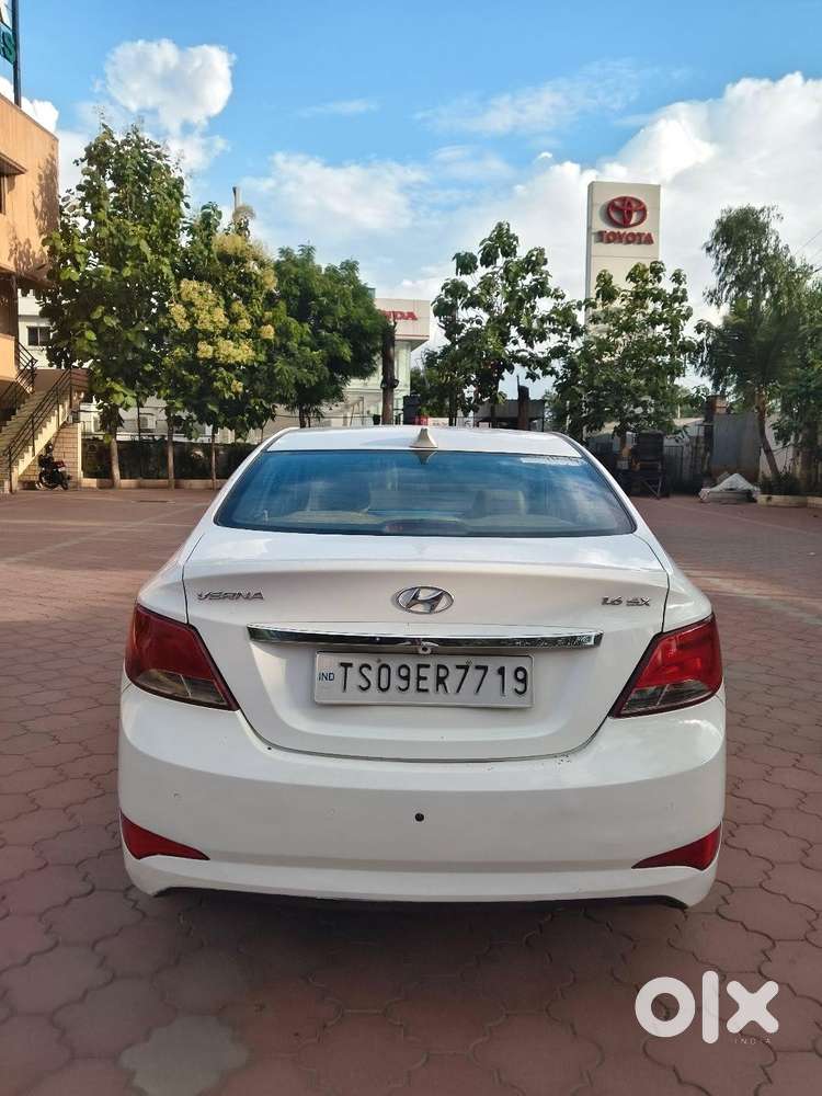 Hyundai Verna Vtvt 1.6 Sx, 2016, Petrol
