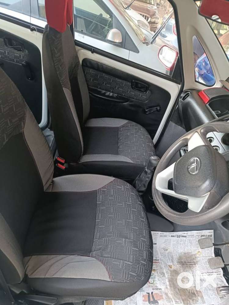 Hyundai Alcazar 2.0 Signature (o) Petrol At 6 Str Dual Tone, 2022, P..