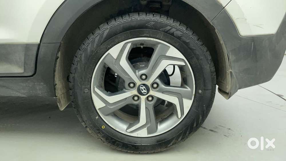 Hyundai Creta 1.6 Sx Plus Petrol At, 2018, Petrol