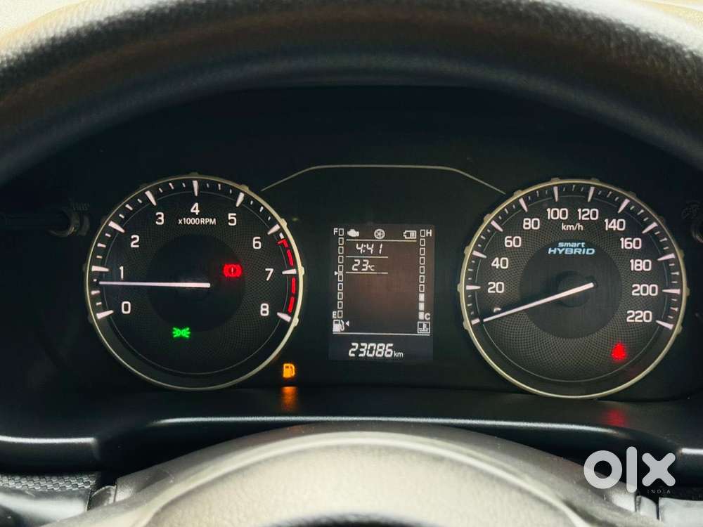 Maruti Suzuki Brezza 1.5 Vxi Smart Hybrid, 2023, Petrol