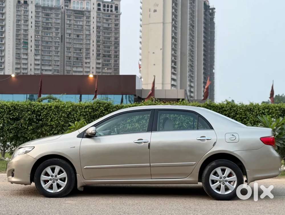 Toyota Corolla Altis, 2011, Cng & Hybrids