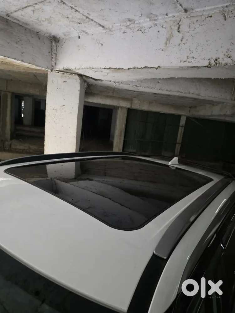 Creta Sx+ Available With Full Sevice Record