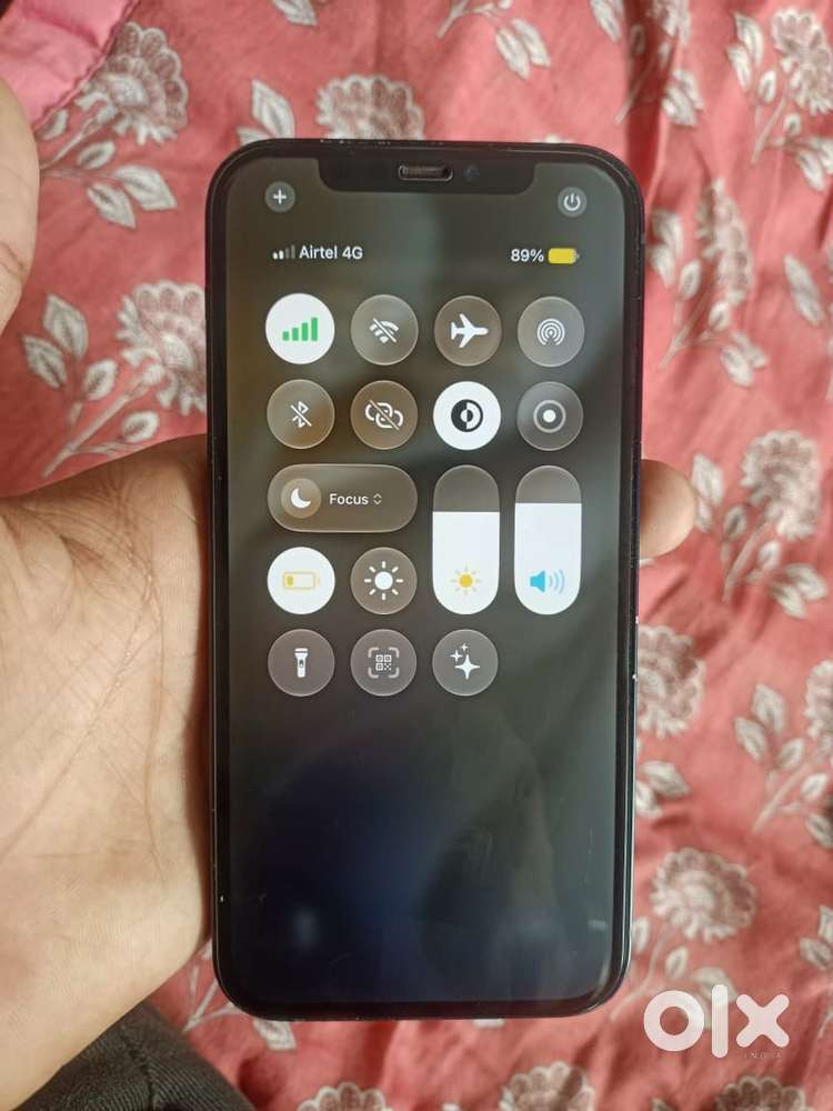 I phone 12 128gb
