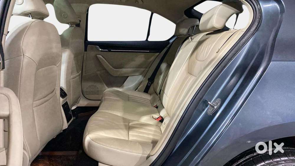 Skoda Octavia 1.8 Tsi At L K, 2018, Petrol