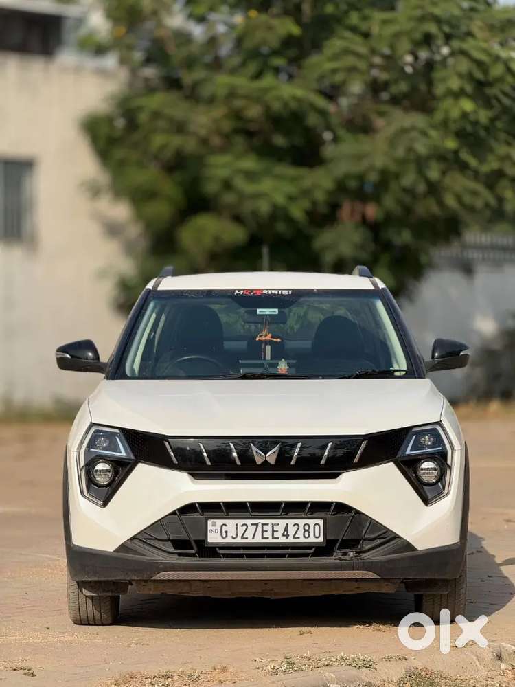 Mahindra Xuv 3xo 2024
