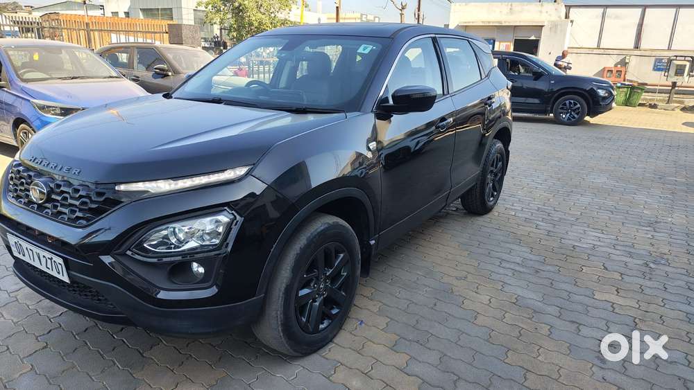 Tata Harrier 2.0 Xza Sunroof Dark Edition, 2020, Diesel