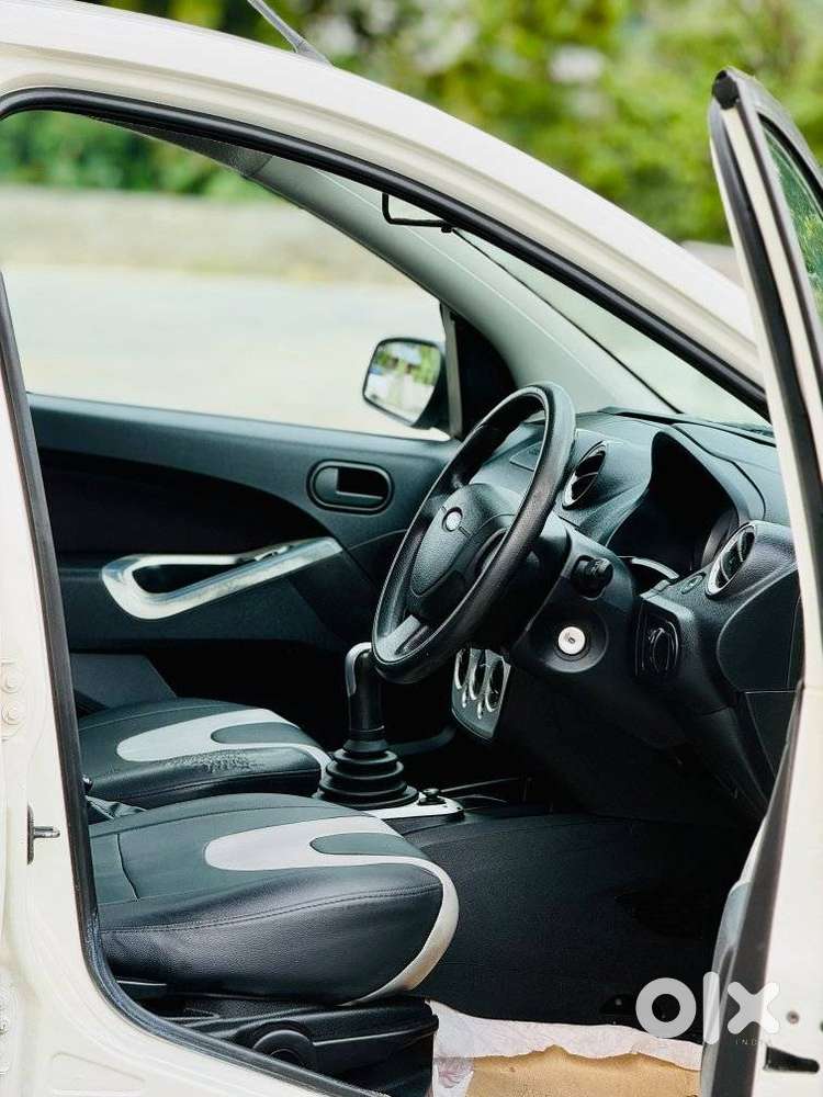 Ford Figo Diesel Titanium, 2010, Diesel