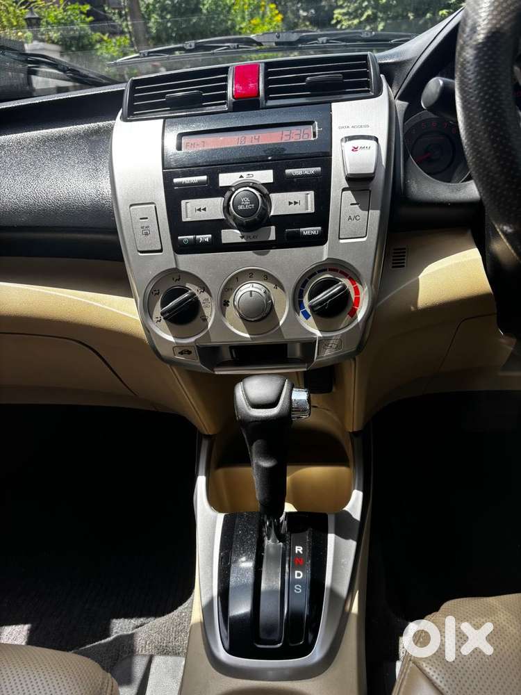 Honda City V At, 2011, Petrol