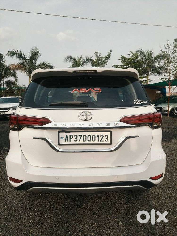 Toyota Fortuner 4x2 At 2.8 Diesel, 2017, Diesel
