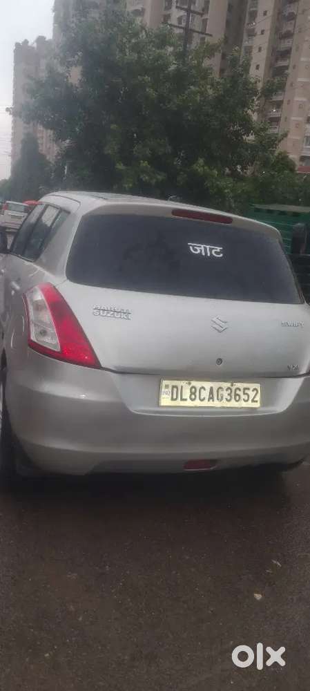 Maruti Suzuki Swift Vxi 2015